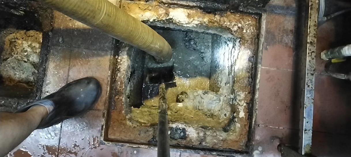 浩口原种场化油池清理-污水池清掏