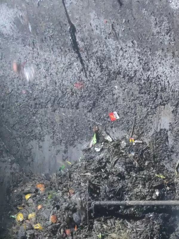 浩口原种场污水池清理